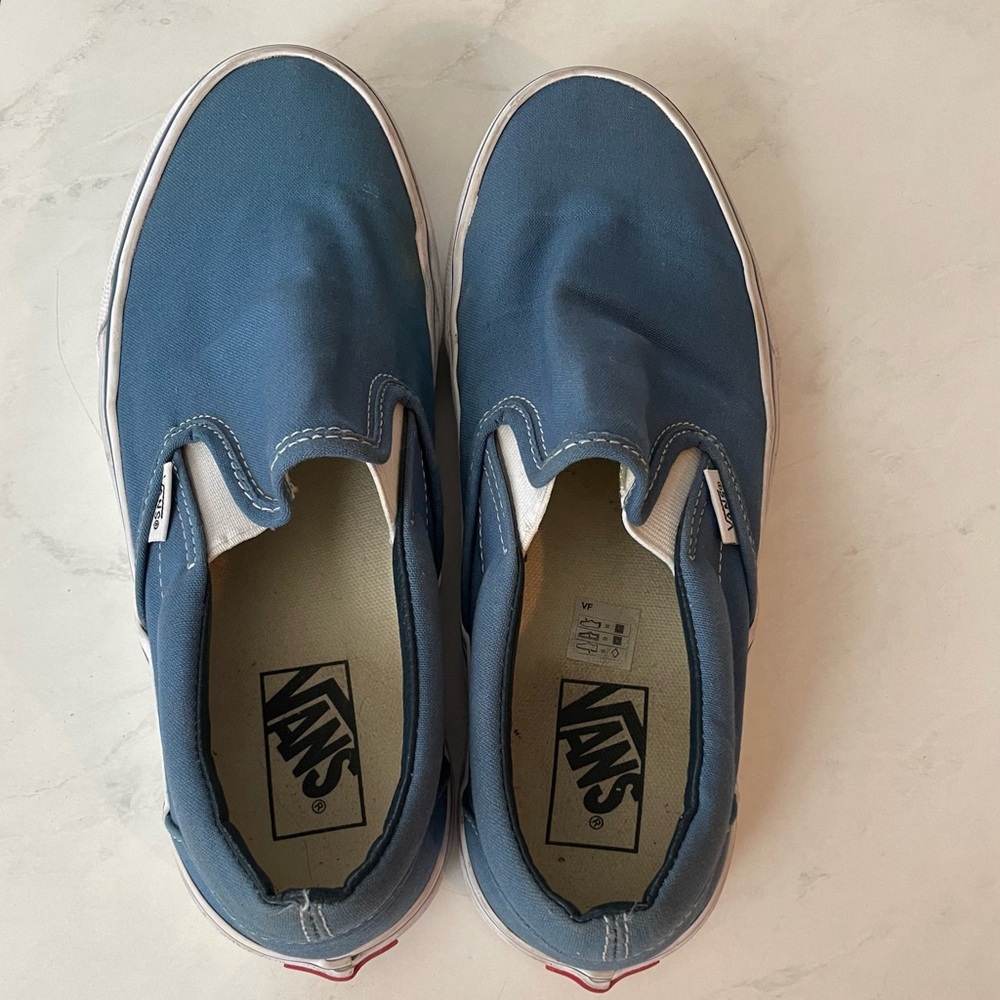 Worn only a few times